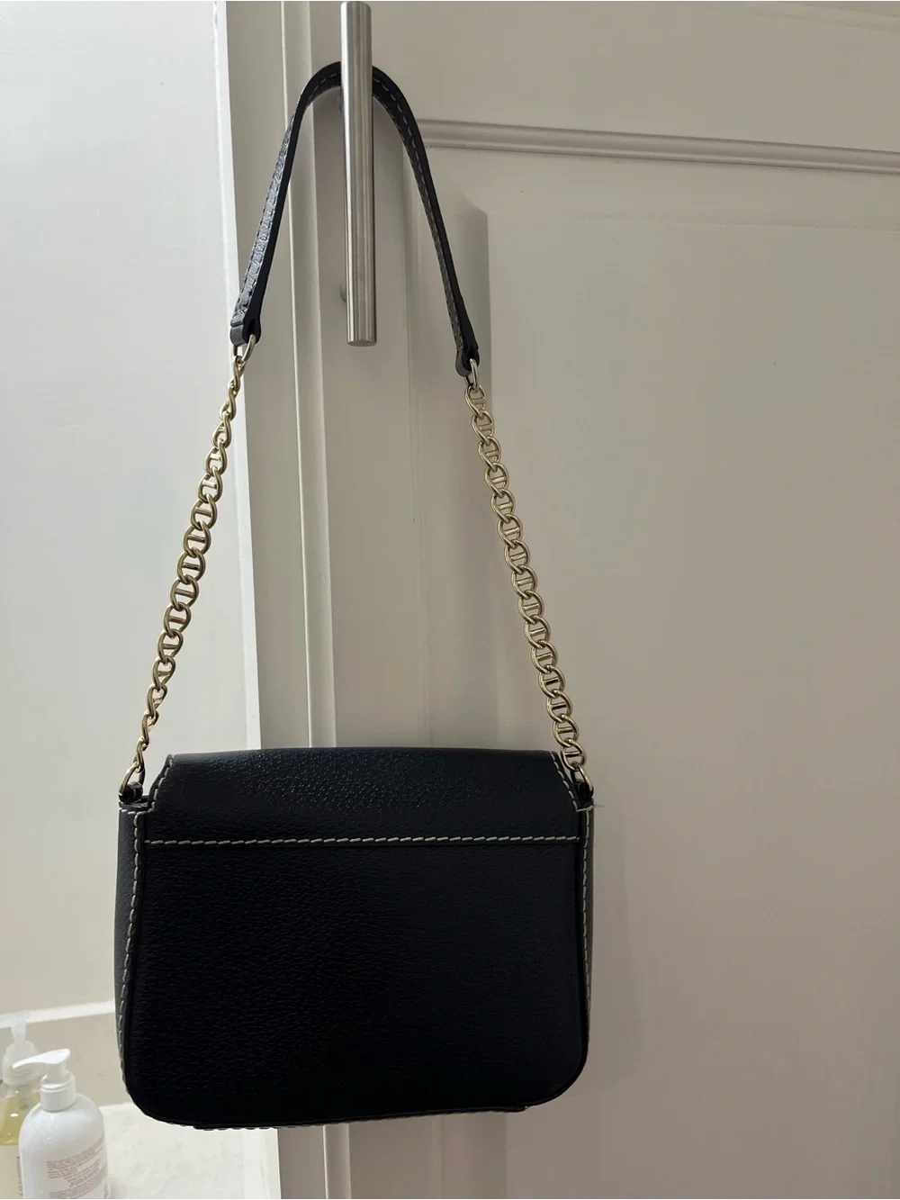 Kate Spade Shoulder Bag with Gold Chain